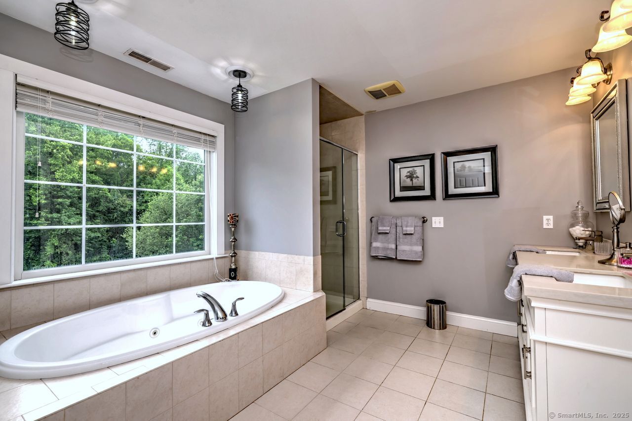 2 Butternut Ridge Road, Oxford, Connecticut image 24
