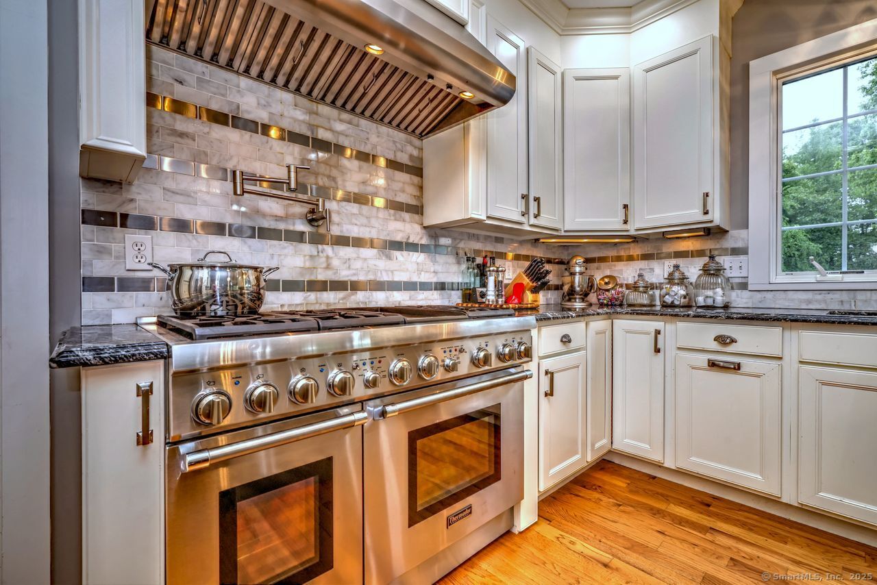 2 Butternut Ridge Road, Oxford, Connecticut image 17