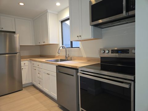 Photo of 76 Wauwinet Trail #76, Guilford, CT 06437 (MLS # 24133995)