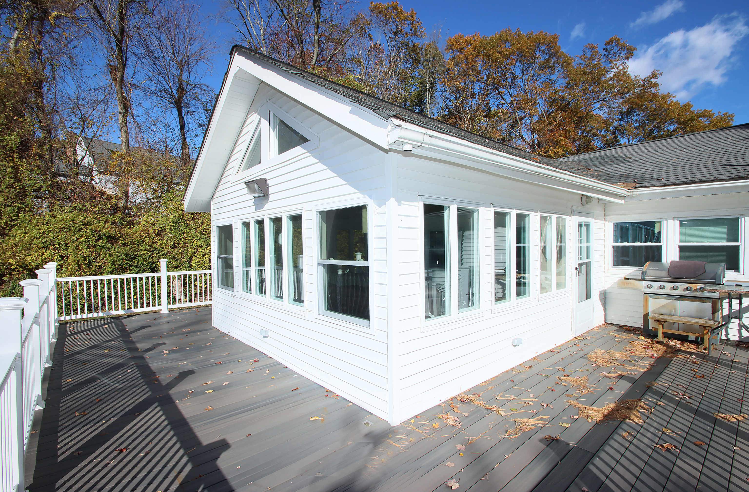 12 Gilbert Hill Road