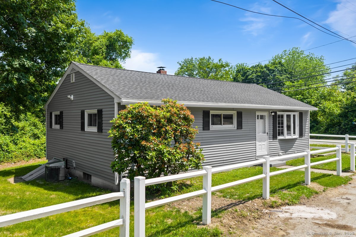 20 Stonington Road