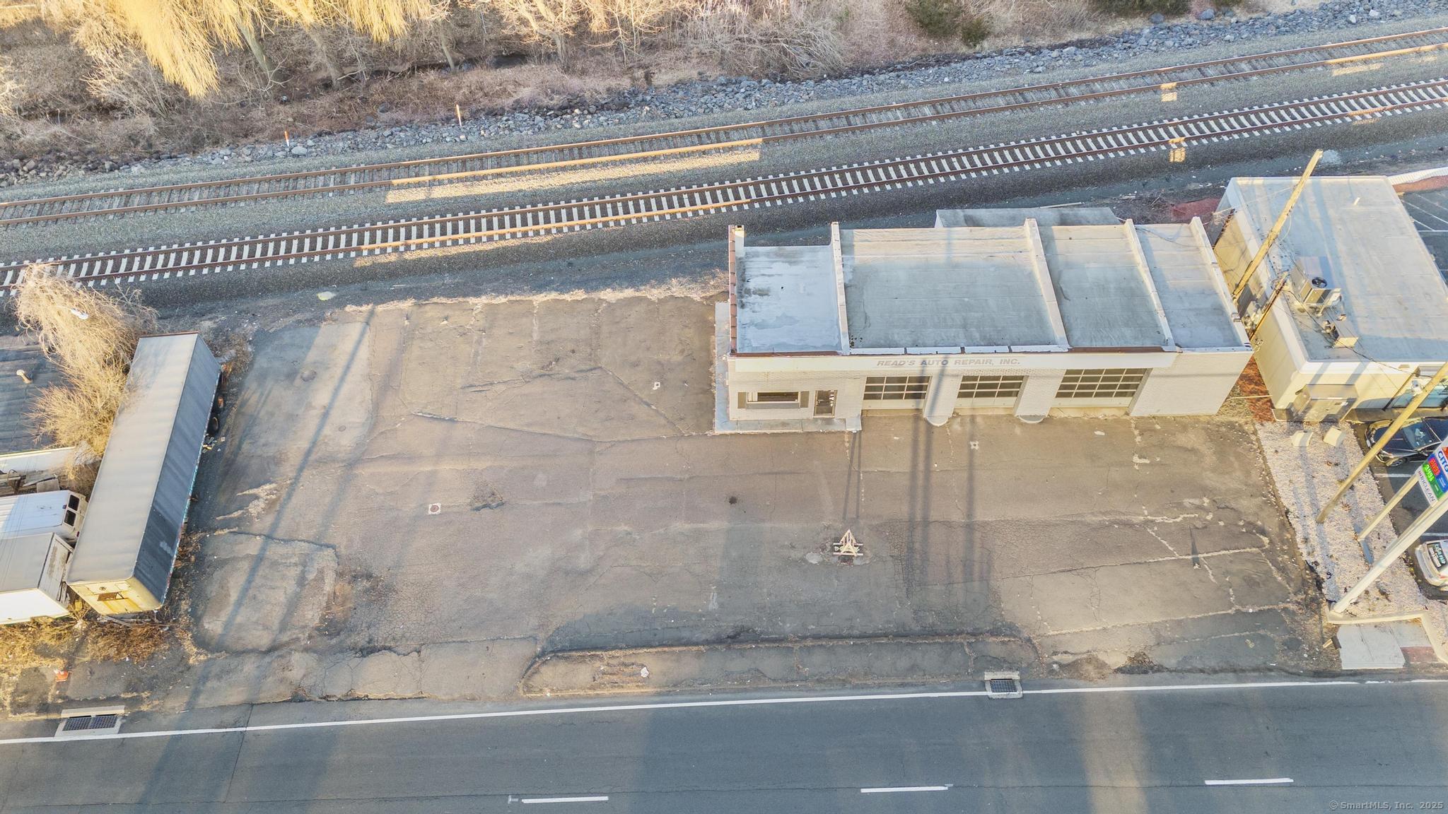 995 North Colony Road