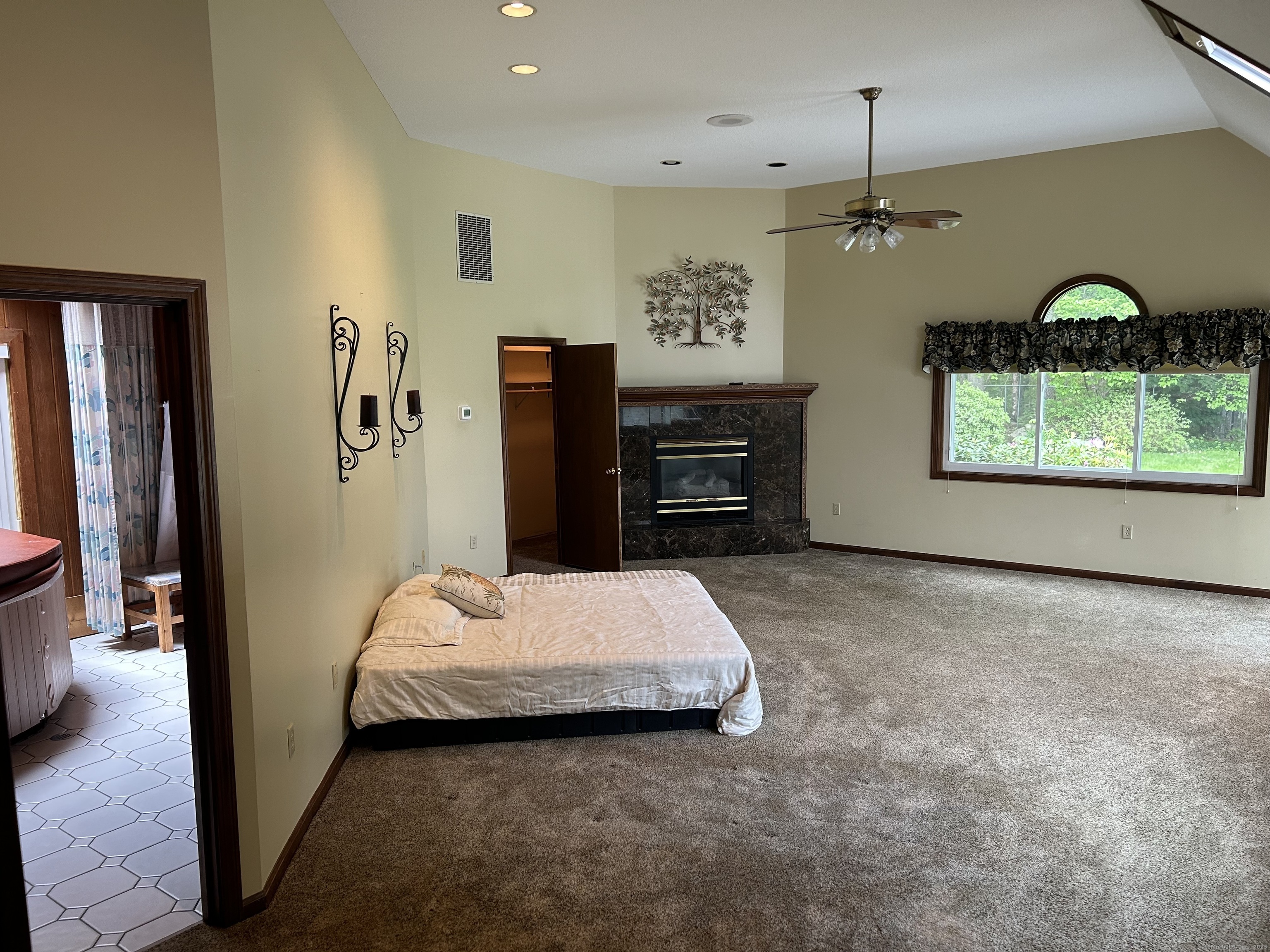 39 Eastgate Lane, Enfield, Connecticut image 15