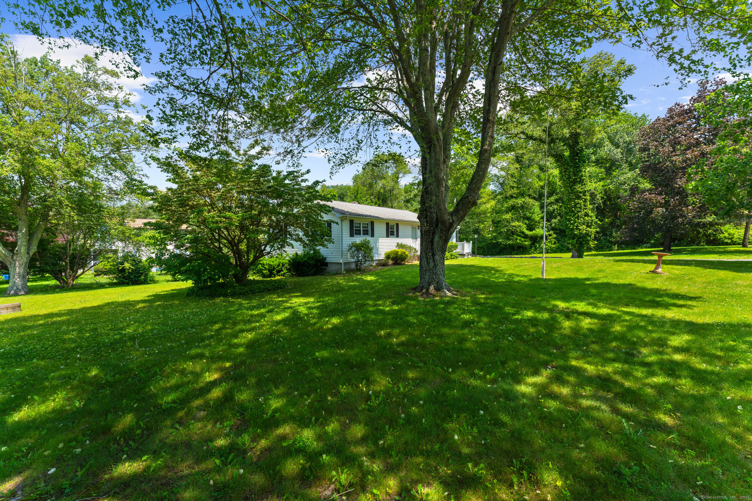 2 Delores Court