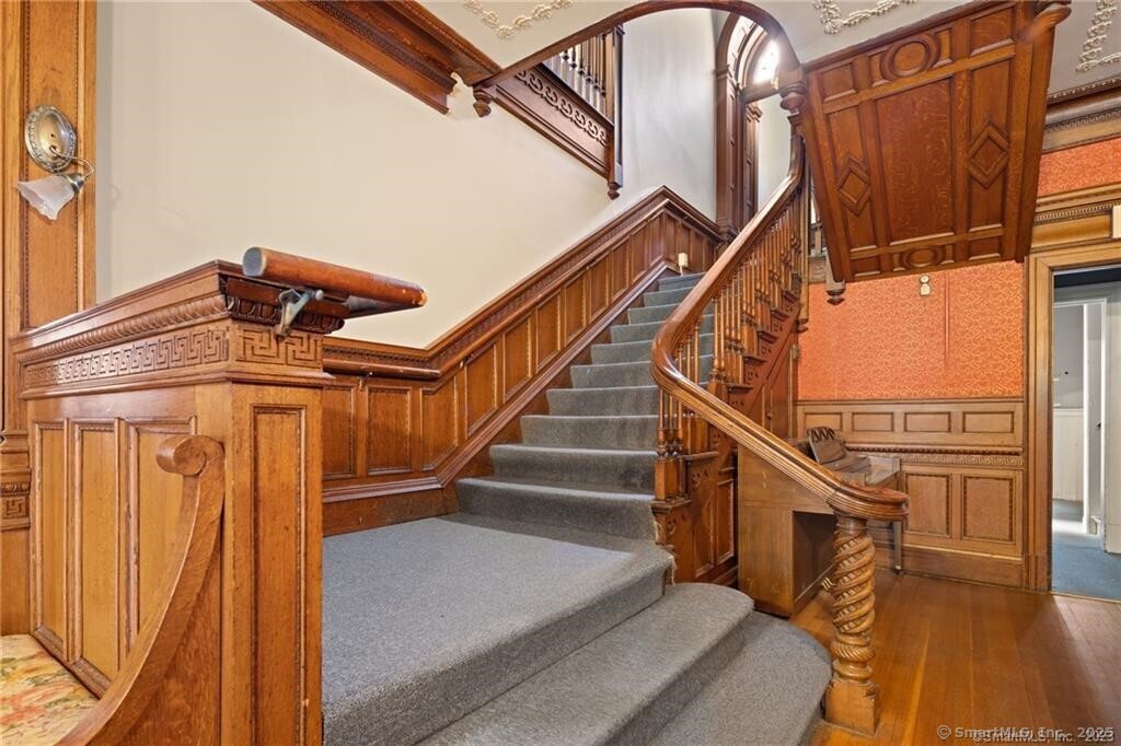 360 Farmington Avenue, Hartford, Connecticut image 7