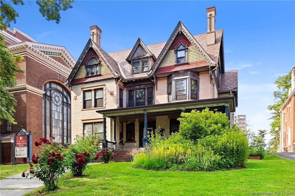 360 Farmington Avenue, Hartford, Connecticut image 3