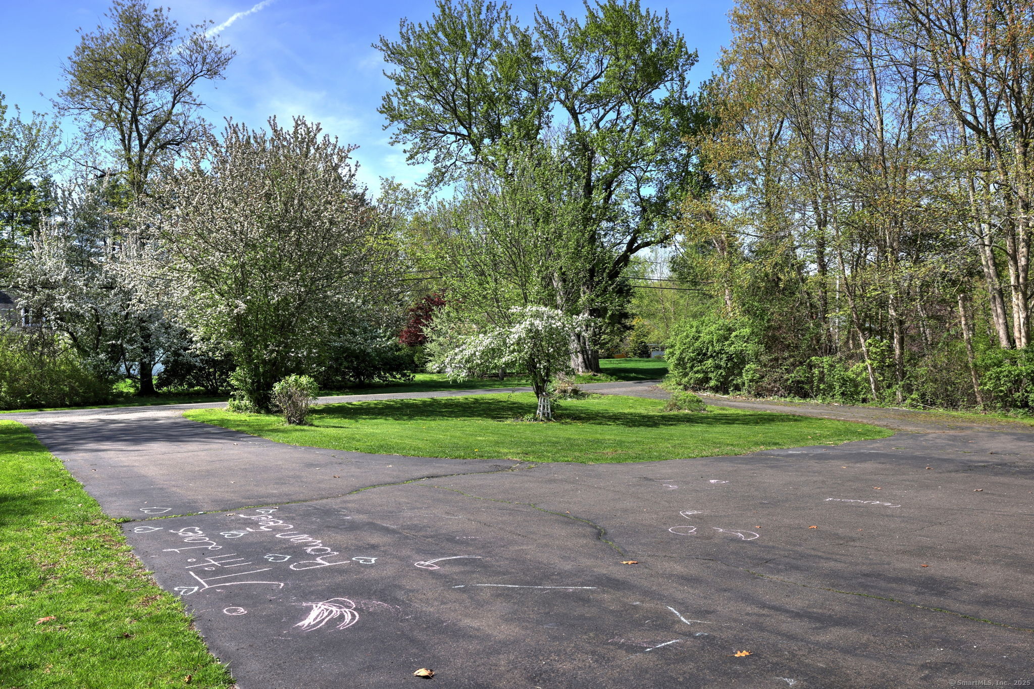 1005 Bassett Road, Watertown, Connecticut image 3