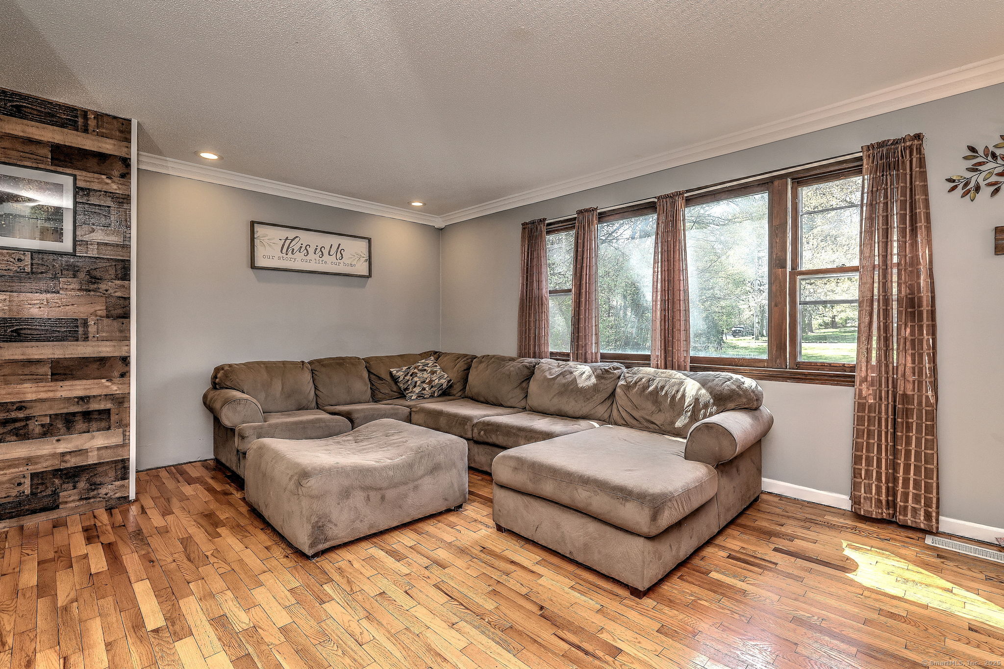 1005 Bassett Road, Watertown, Connecticut image 5