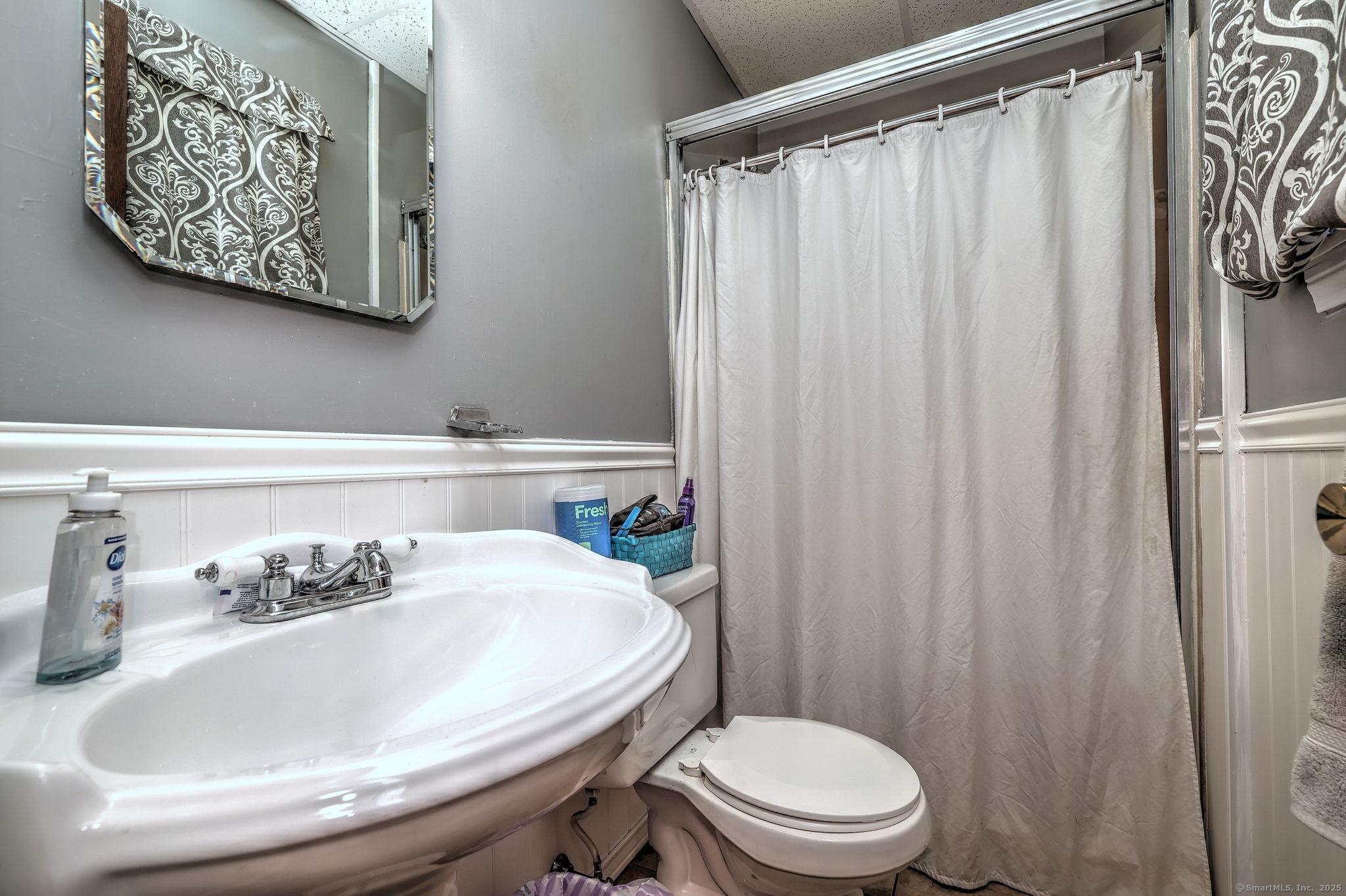 1005 Bassett Road, Watertown, Connecticut image 29