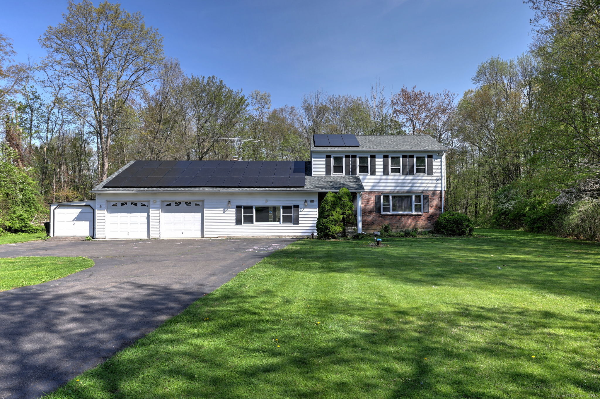 1005 Bassett Road, Watertown, Connecticut image 2
