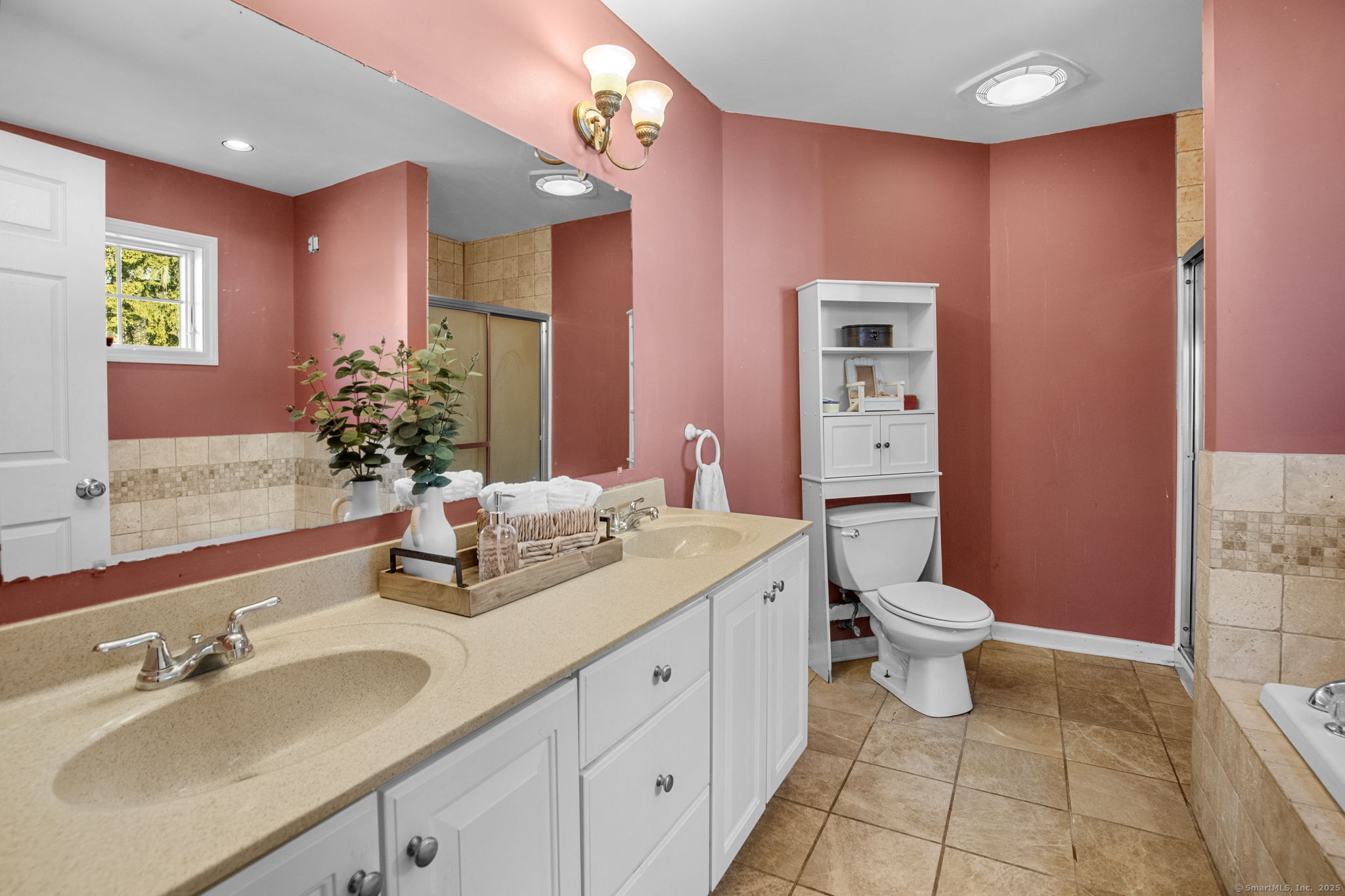 563 Hill Street, Hamden, Connecticut image 26