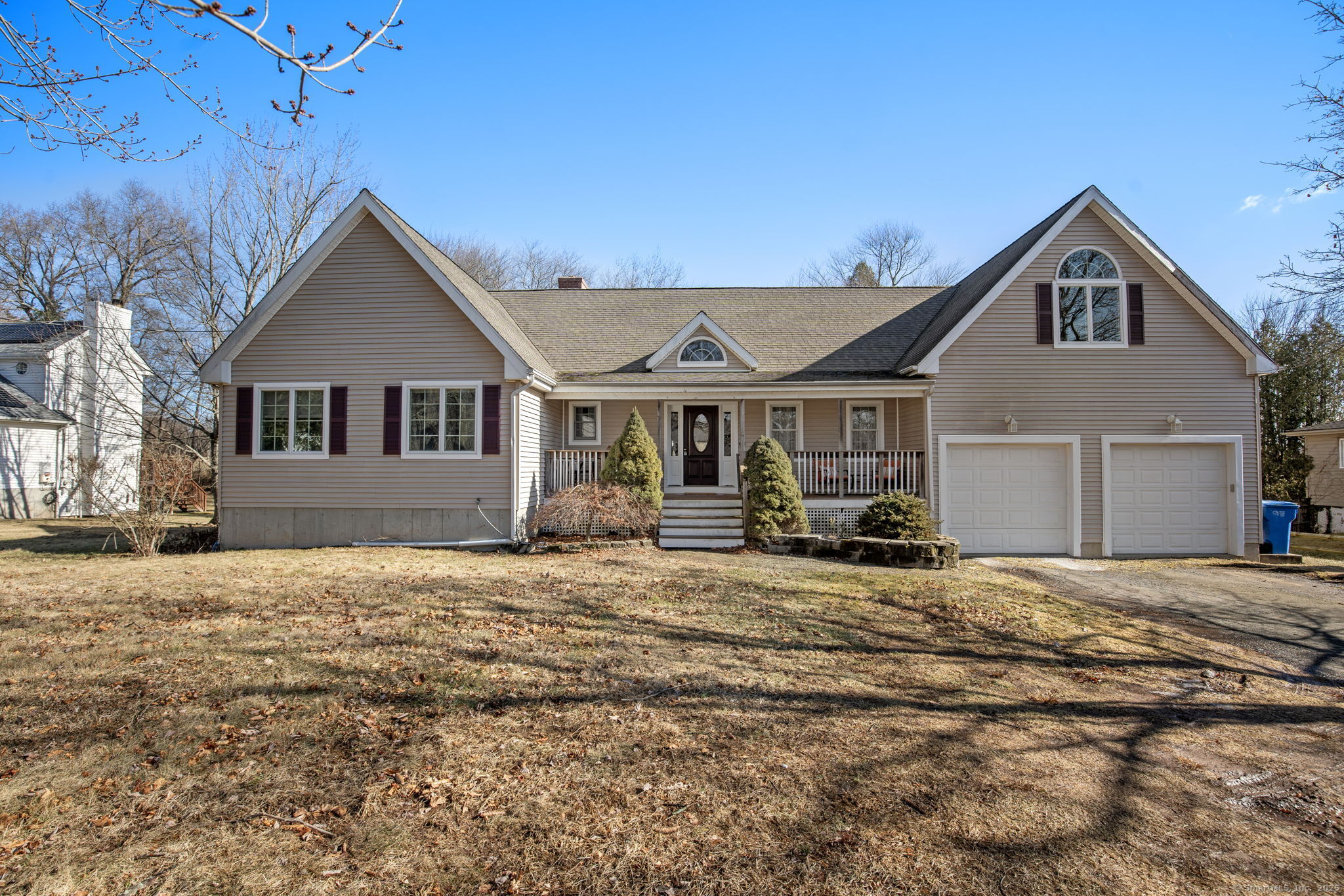 Property for Sale at Hill Street, Hamden, Connecticut - Bedrooms: 4 
Bathrooms: 3 
Rooms: 7  - $485,000