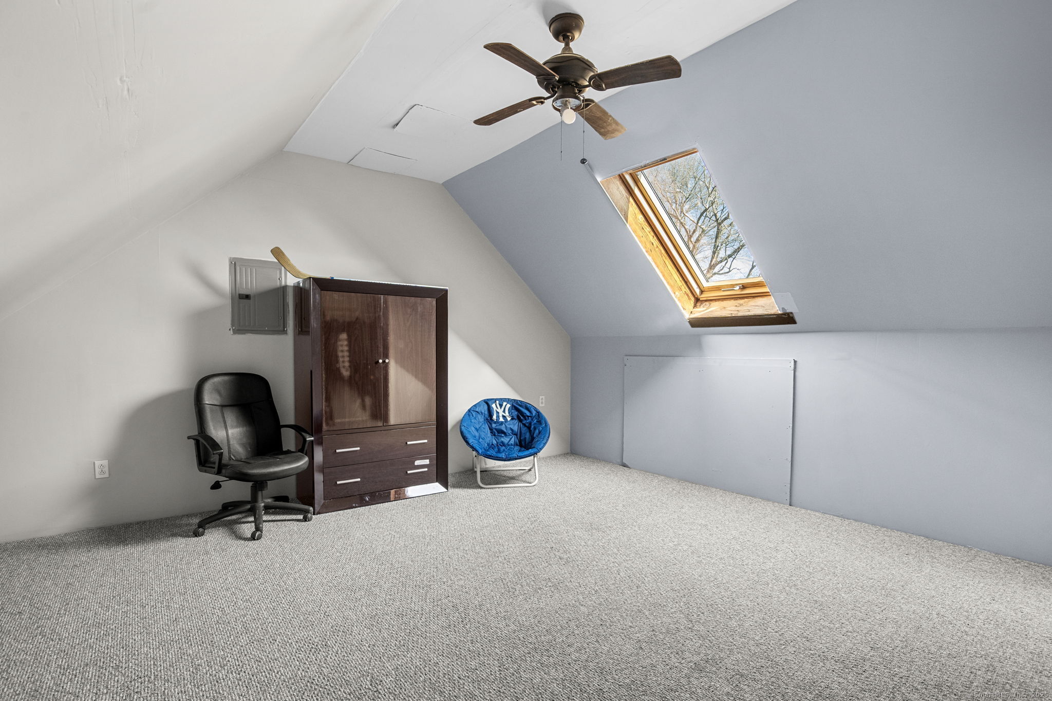 563 Hill Street, Hamden, Connecticut image 28