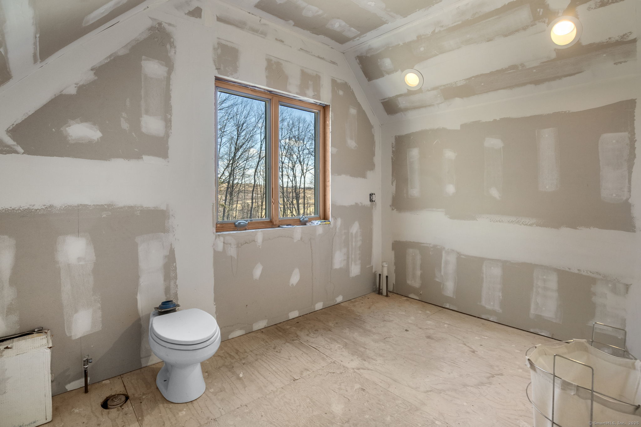 563 Hill Street, Hamden, Connecticut image 31