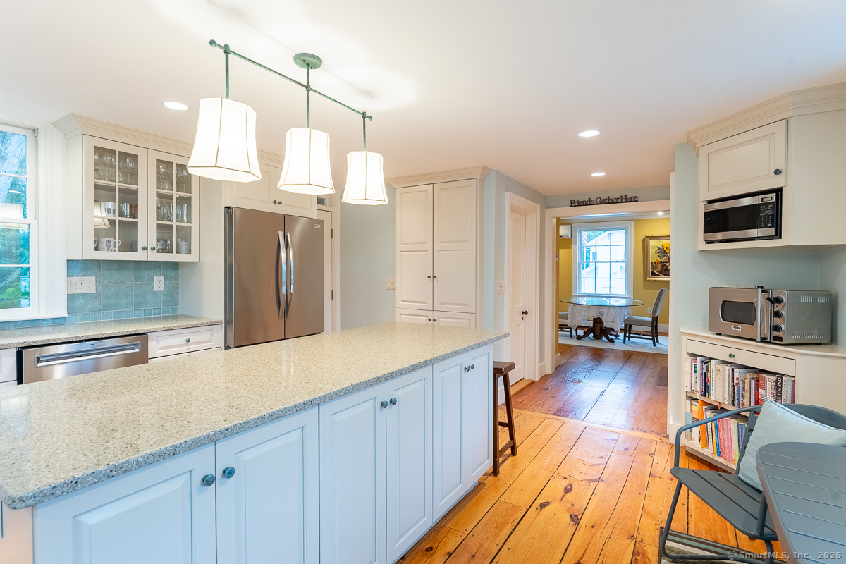 Groton, Connecticut 06355, United States, 3 Bedrooms Bedrooms, ,3 BathroomsBathrooms,Residential,Active,173806