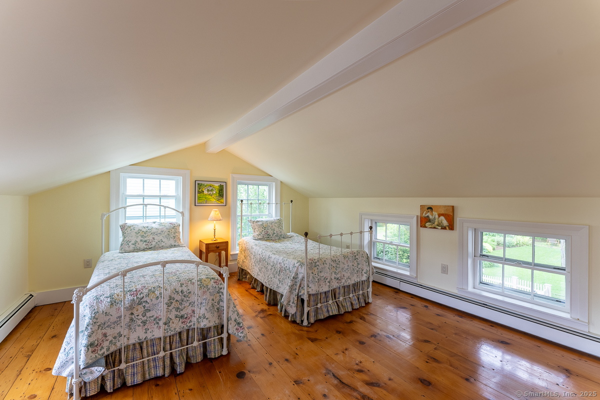 Groton, Connecticut 06355, United States, 3 Bedrooms Bedrooms, ,3 BathroomsBathrooms,Residential,Active,173806