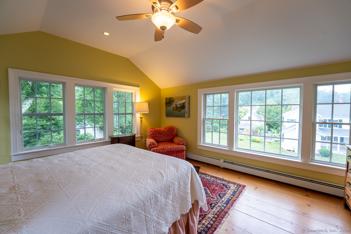 Groton, Connecticut 06355, United States, 3 Bedrooms Bedrooms, ,3 BathroomsBathrooms,Residential,Active,173806