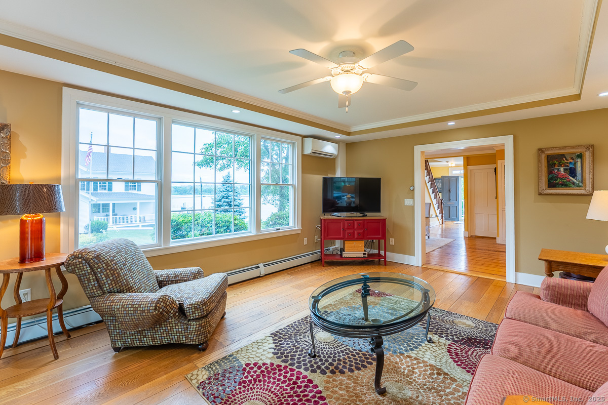 Groton, Connecticut 06355, United States, 3 Bedrooms Bedrooms, ,3 BathroomsBathrooms,Residential,Active,173806