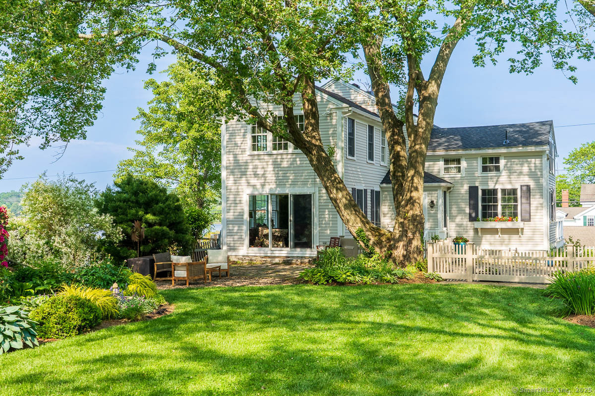 105 River Road