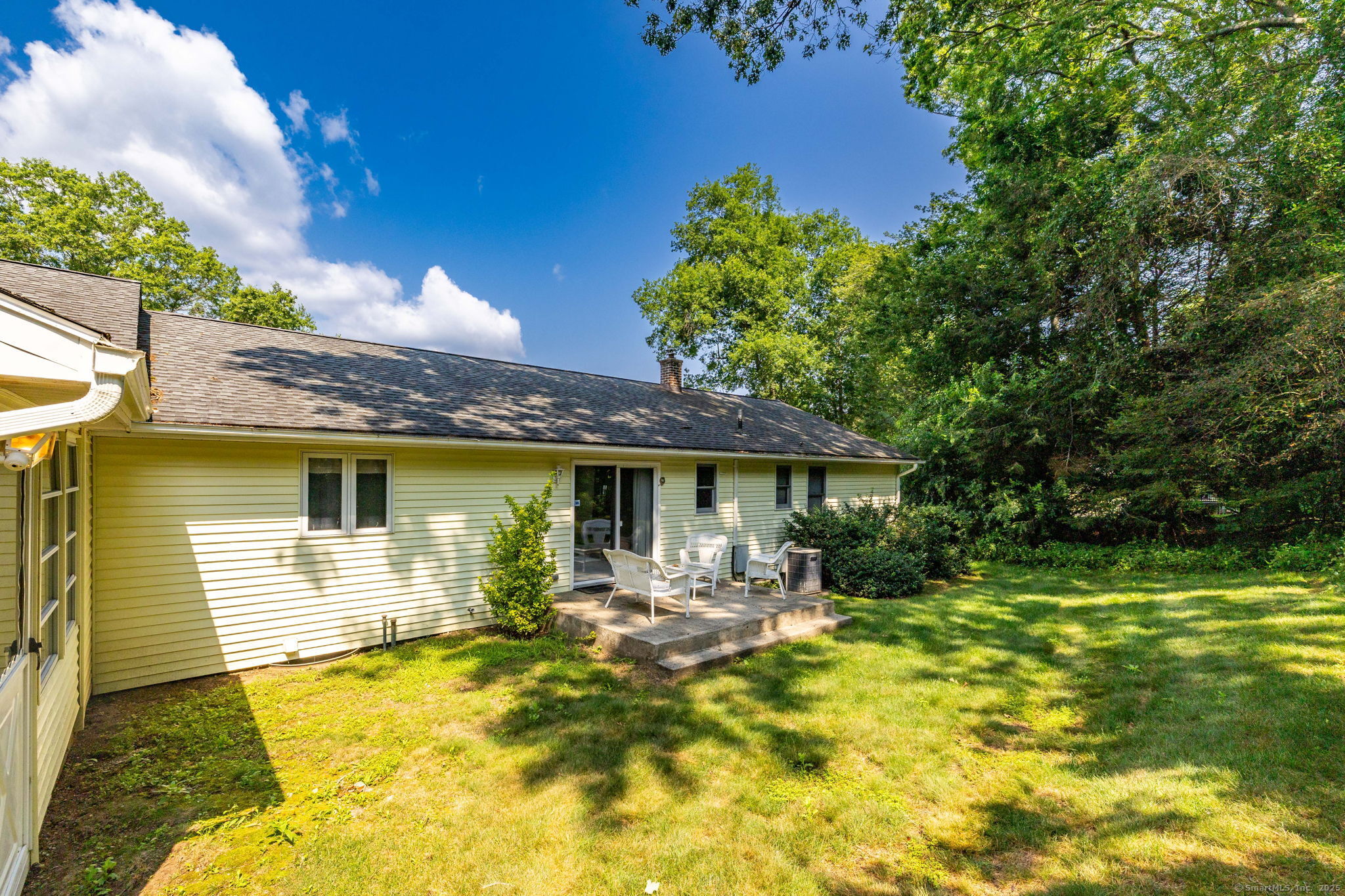 12 Charlton Avenue