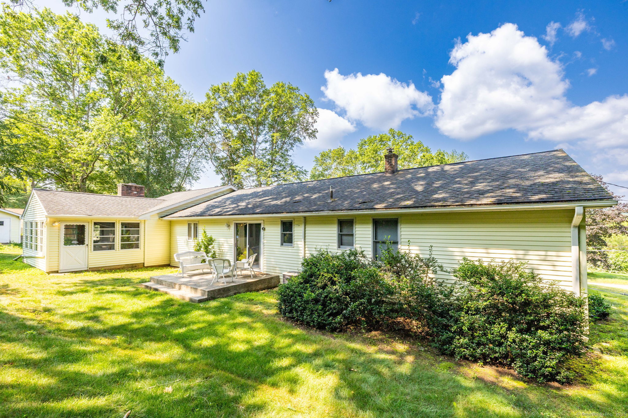 12 Charlton Avenue