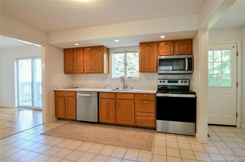 Tiny photo for 14 Harold Road #14, Farmington, CT 06032 (MLS # 24168615)