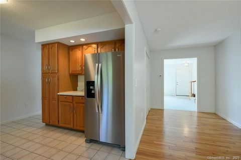 Tiny photo for 14 Harold Road #14, Farmington, CT 06032 (MLS # 24168615)