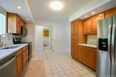 Tiny photo for 14 Harold Road #14, Farmington, CT 06032 (MLS # 24168615)