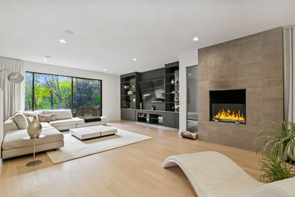 Photo of 210 Red Fox Road, Stamford, CT 06903 (MLS # 24134842)