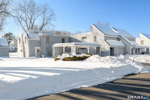 24 Cinnamon Springs 24 South Windsor CT 06074