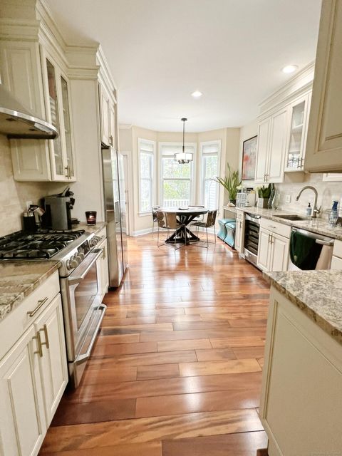 Tiny photo for 10 Sampson Terrace #10, Danbury, CT 06810 (MLS # 24150235)