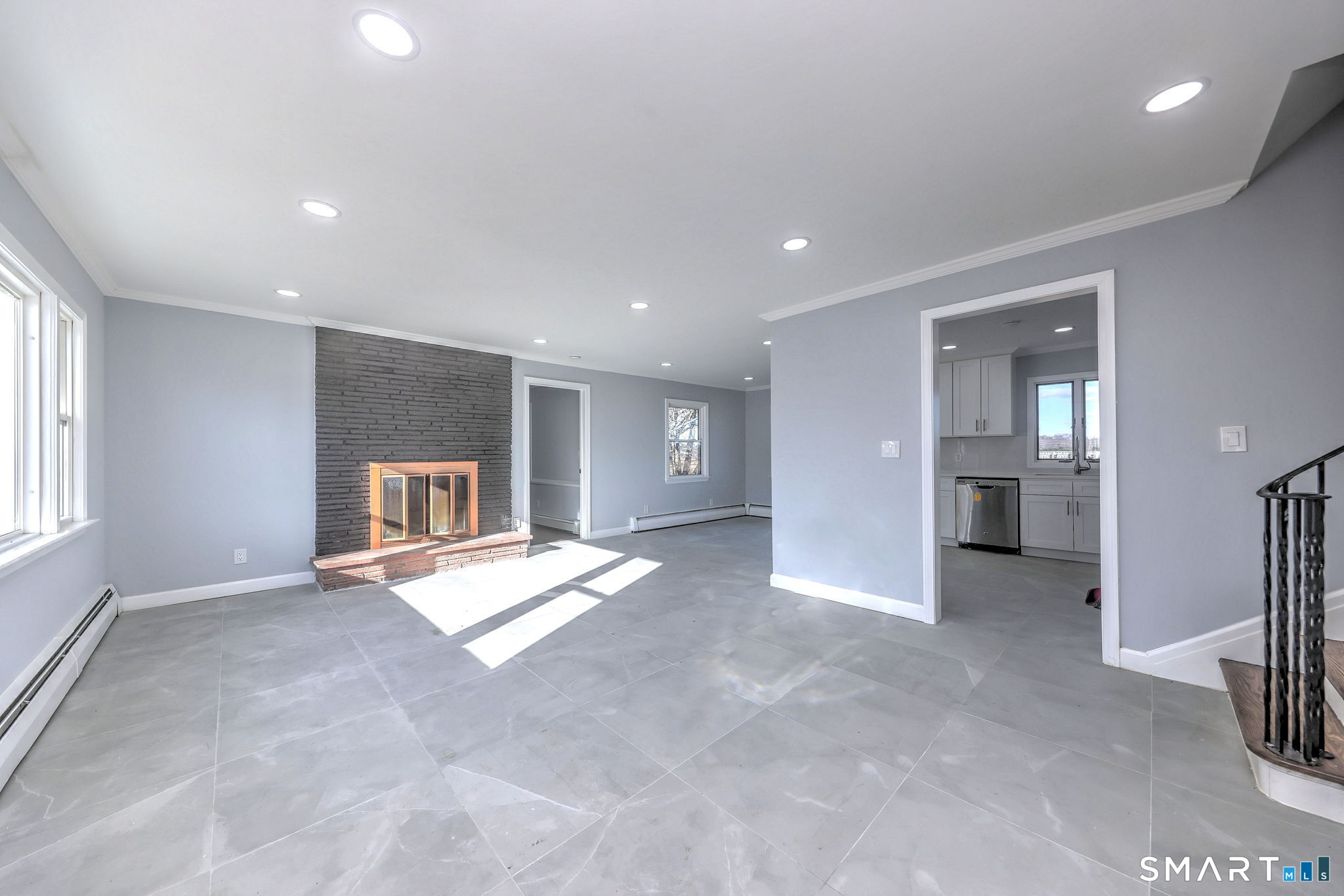 206 Bridgeview Place