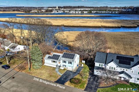 206 Bridgeview Place Stratford CT 06614