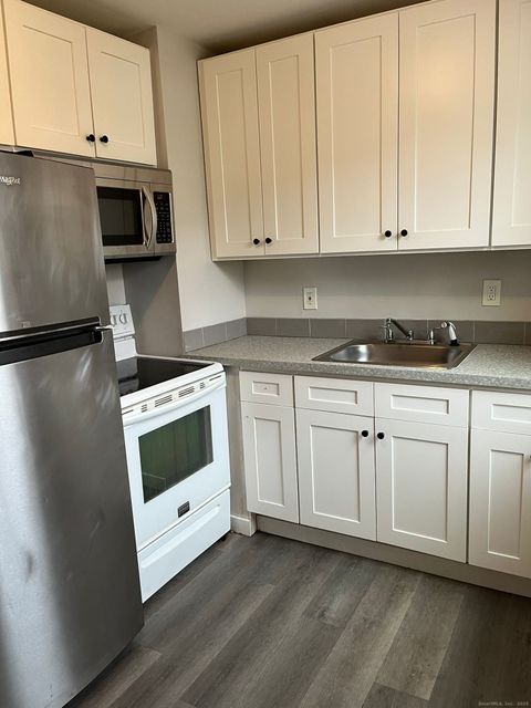 Photo of 930 William Street #APT A, Bridgeport, CT 06608 (MLS # 24142531)