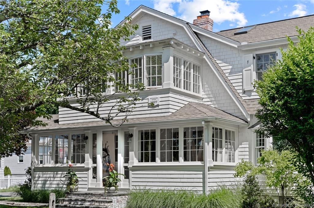 Rental Property at 15 Bradley Street, Westport, Connecticut - Bedrooms: 4 
Bathrooms: 3 
Rooms: 11  - $33,000 MO.