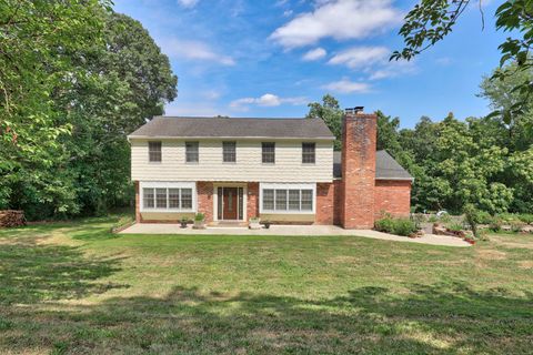 Tiny photo for 11 Ariel Road, Woodbridge, CT 06525 (MLS # 24161318)