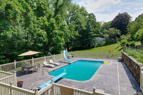 Tiny photo for 11 Ariel Road, Woodbridge, CT 06525 (MLS # 24161318)