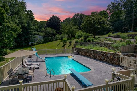 Tiny photo for 11 Ariel Road, Woodbridge, CT 06525 (MLS # 24161318)