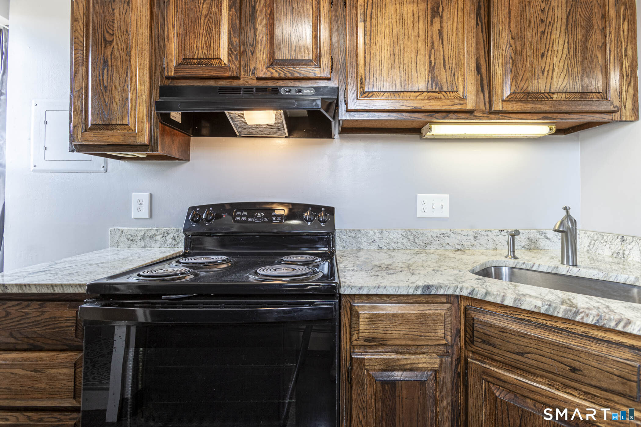 101 Huyshope Avenue APT 1C