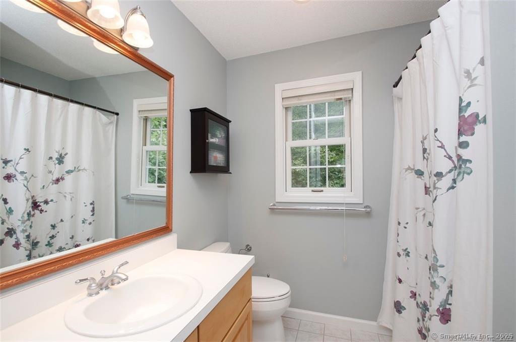 6 Chatterton Woods, Hamden, Connecticut image 16