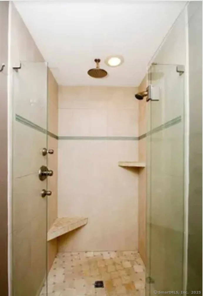 6 Chatterton Woods, Hamden, Connecticut image 10