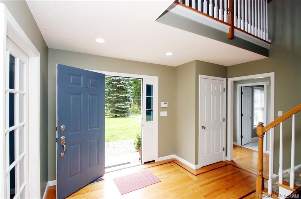 6 Chatterton Woods, Hamden, Connecticut image 12