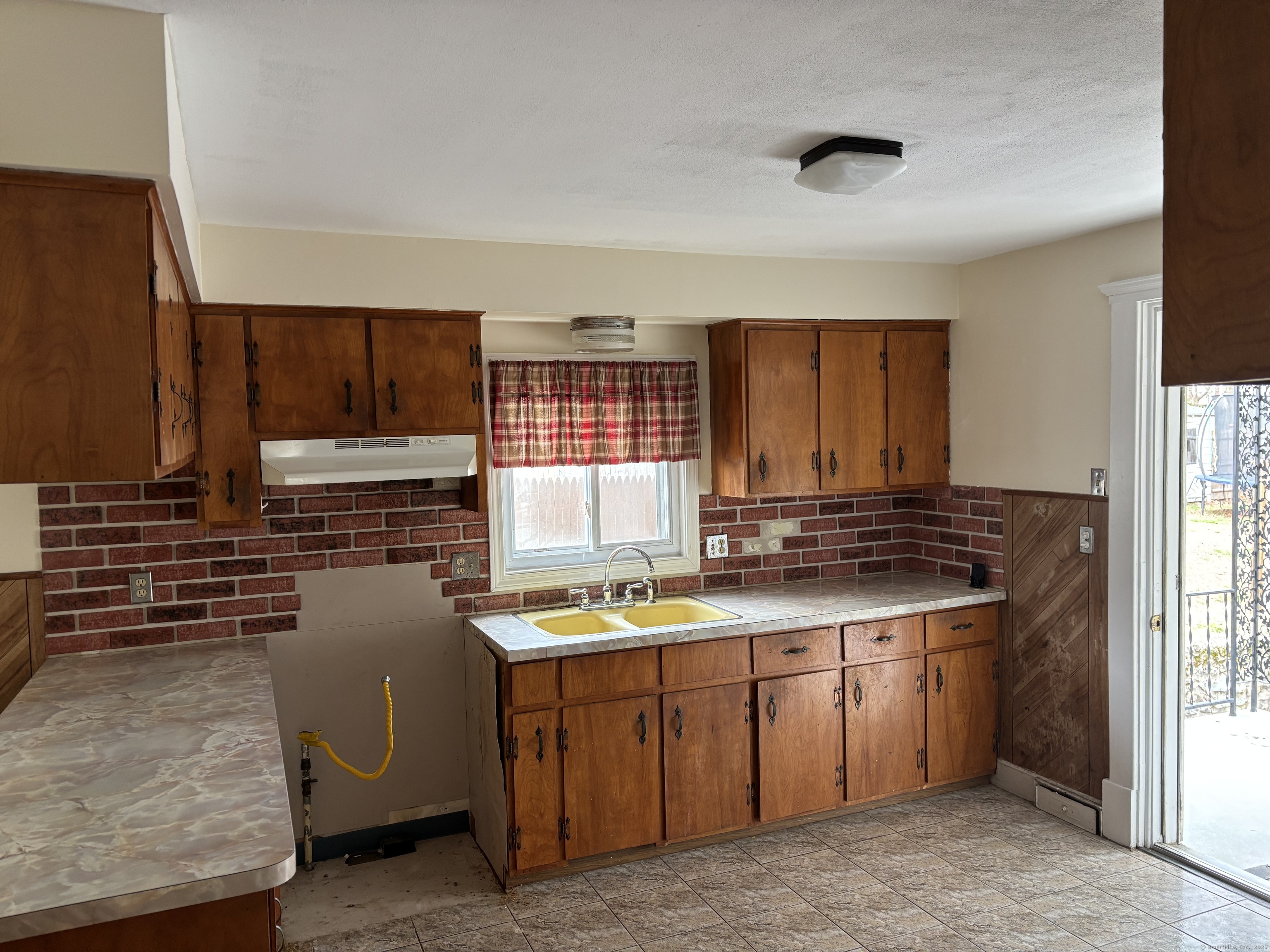 55 Beebe Street, Naugatuck, Connecticut image 4