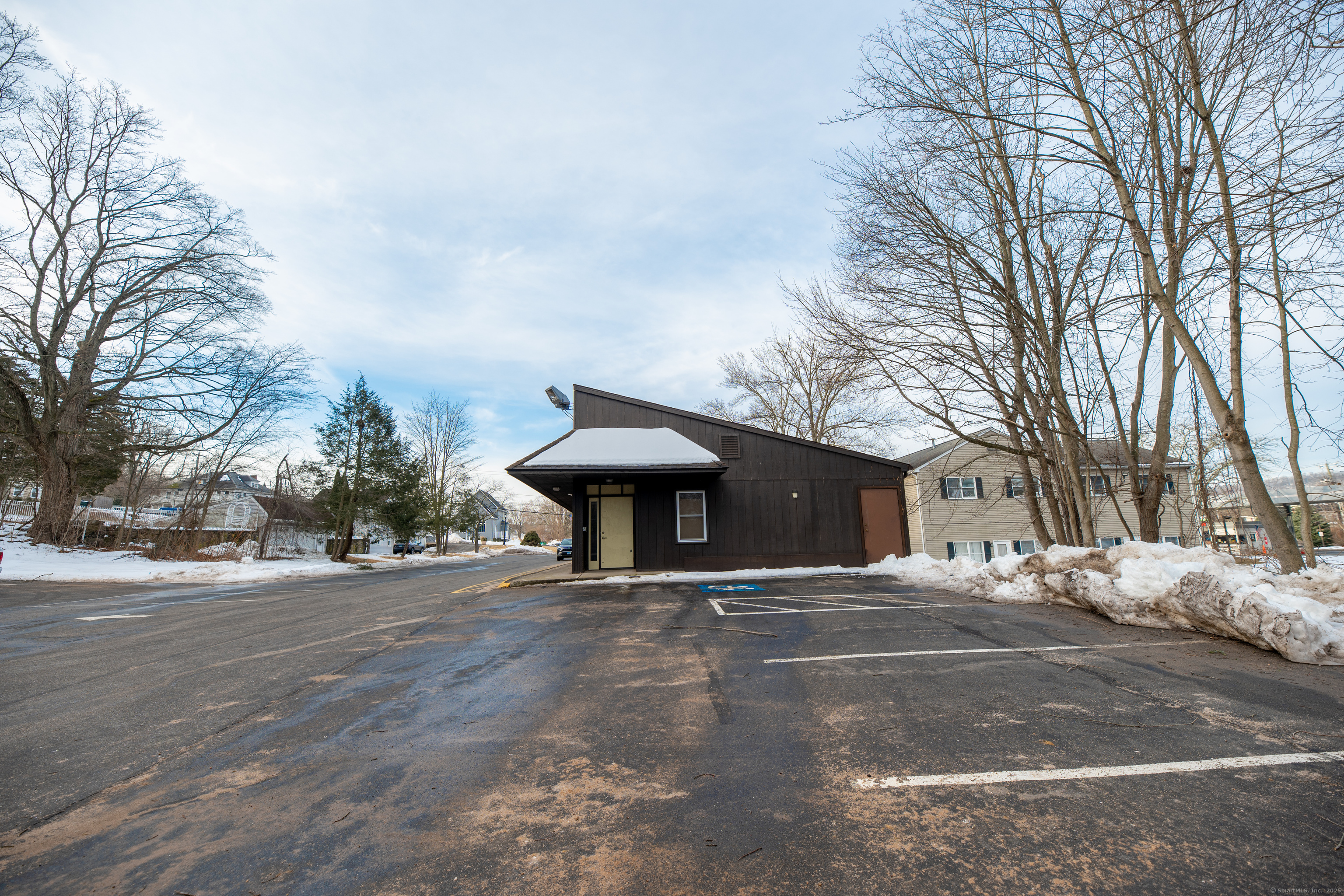 460 West Main Street