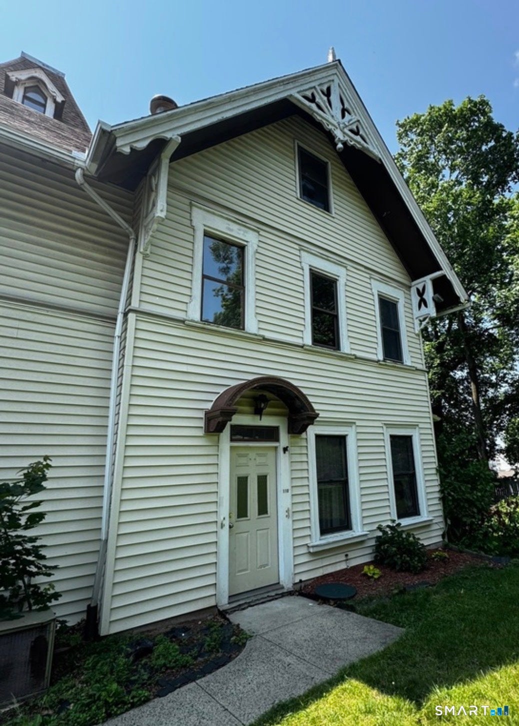 95 Lenox Street J