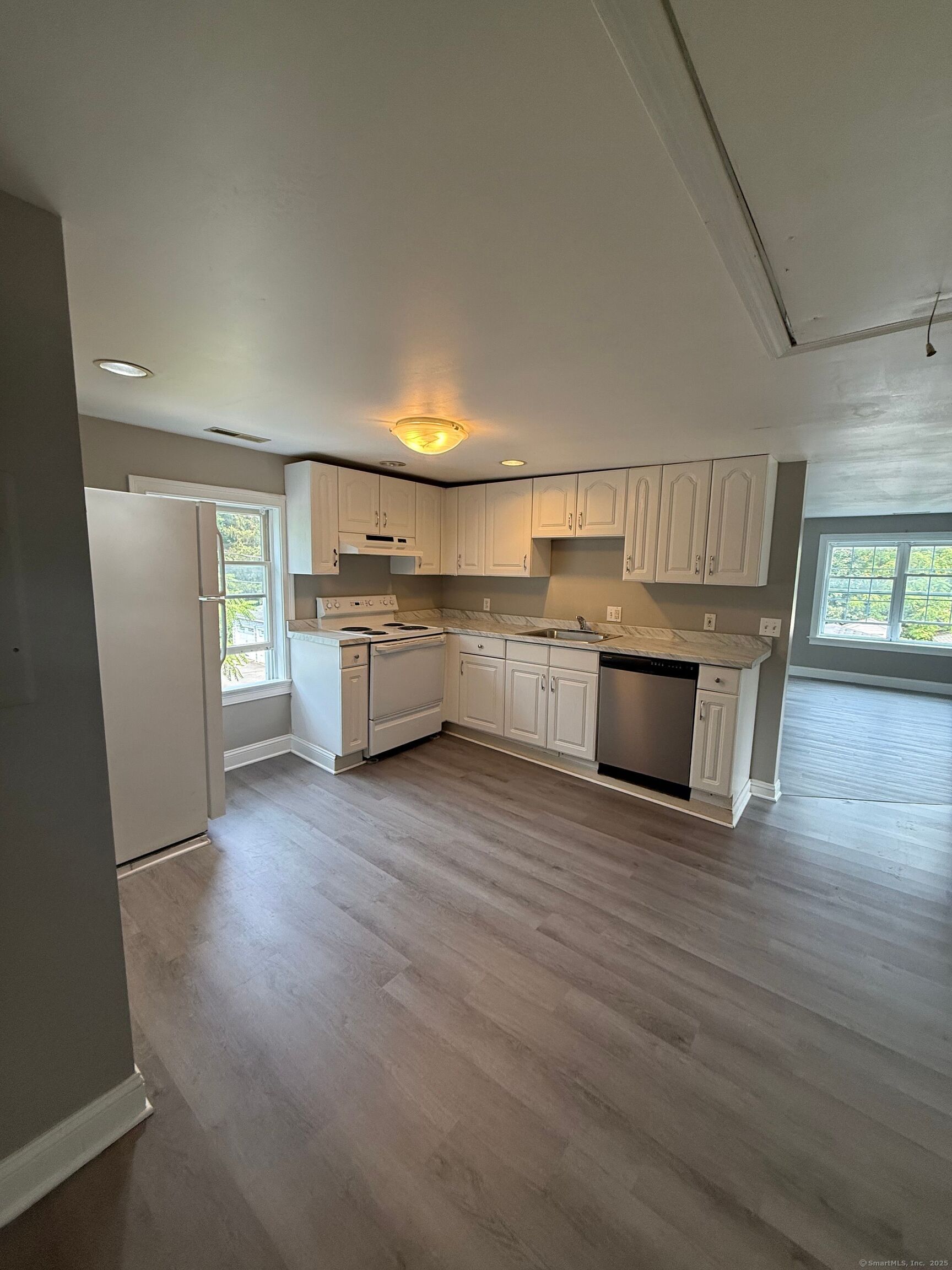 625 Main Street 3