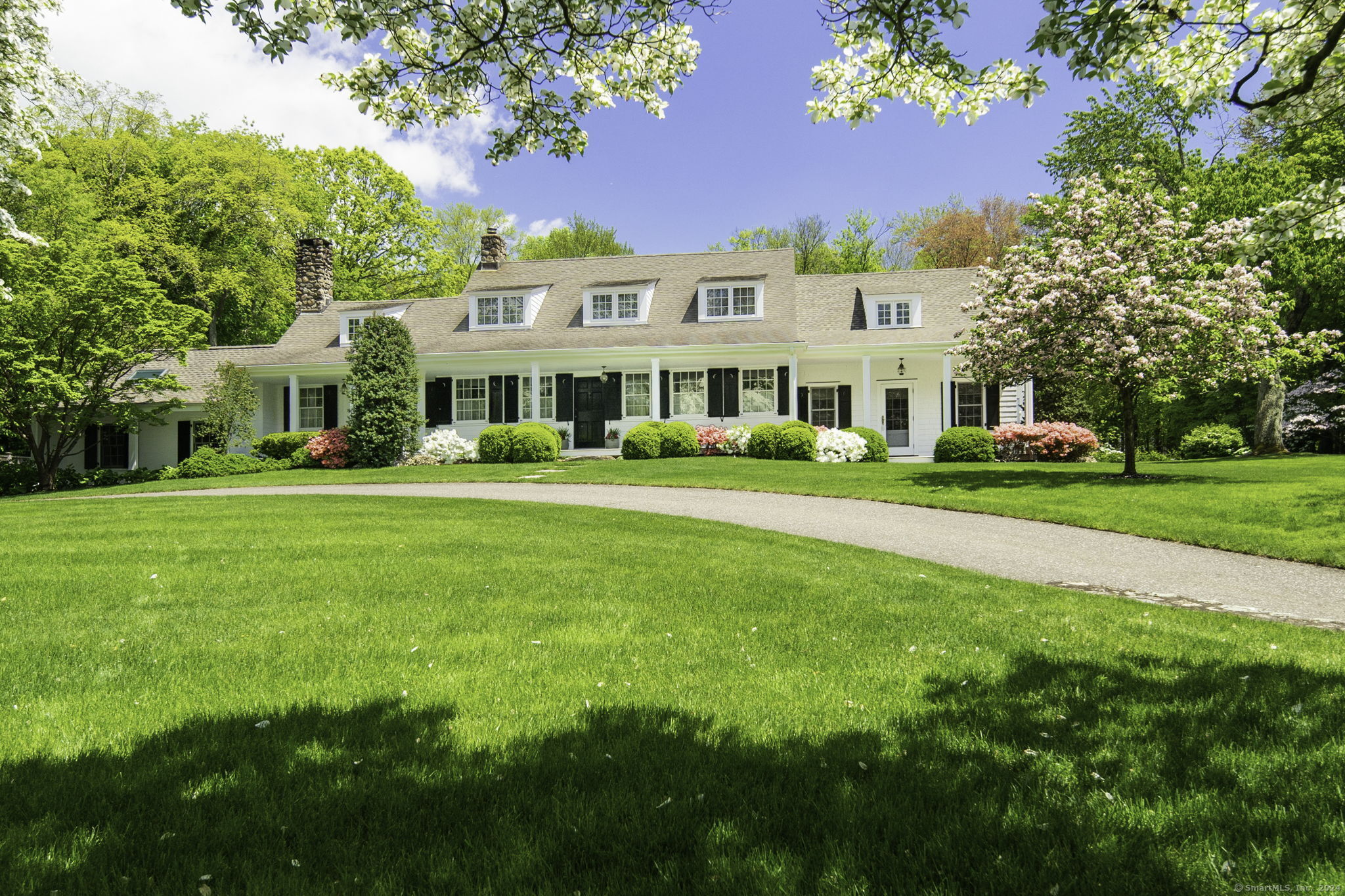 Property for Sale at 488 Mansfield Avenue, Darien, Connecticut - Bedrooms: 6 
Bathrooms: 6 
Rooms: 12  - $3,895,000