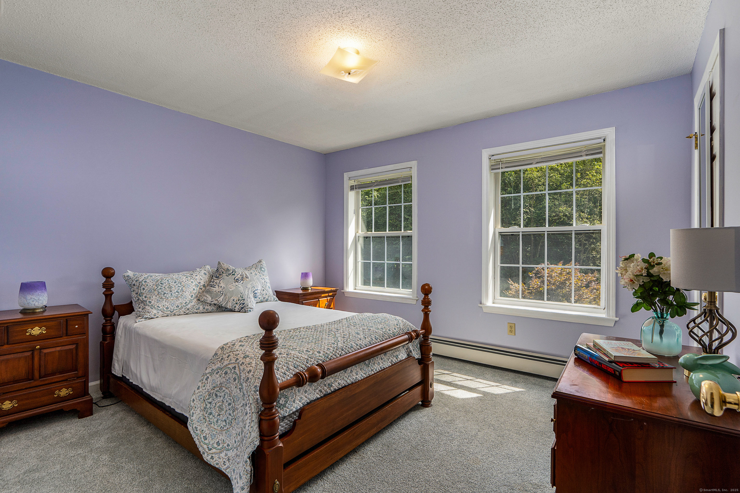 Tolland, Connecticut 06084, United States, 4 Bedrooms Bedrooms, ,3 BathroomsBathrooms,Residential,Pending,201378