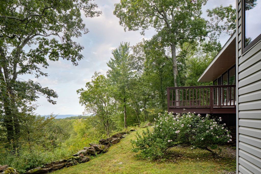 Photo of 8 Tokone Hills Road, Salisbury, CT 06039 (MLS # 24138635)