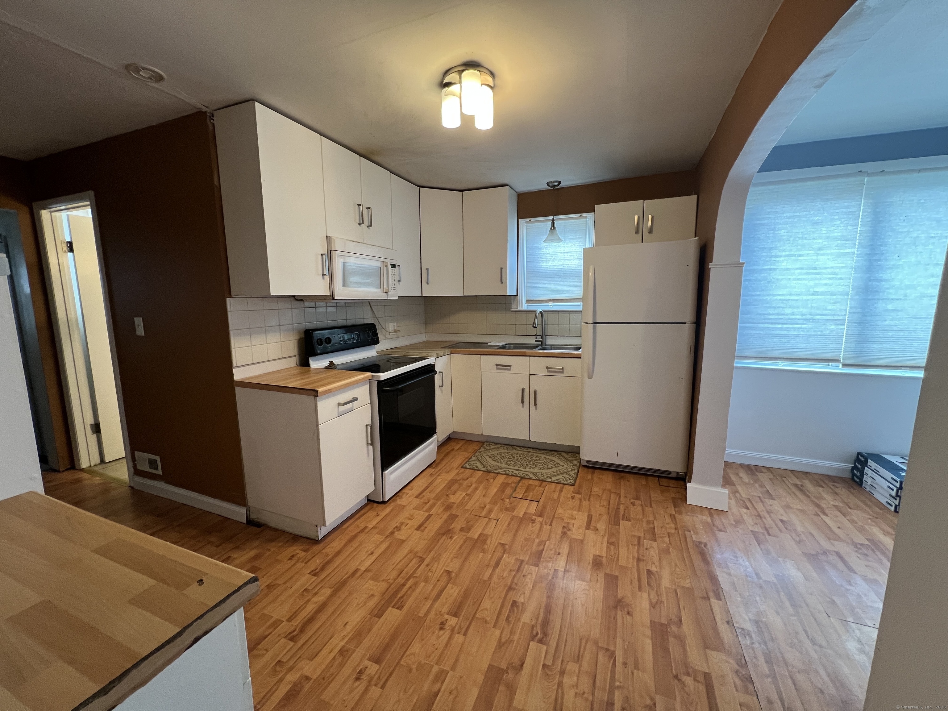 37 Ownly Avenue, West Haven, Connecticut image 6